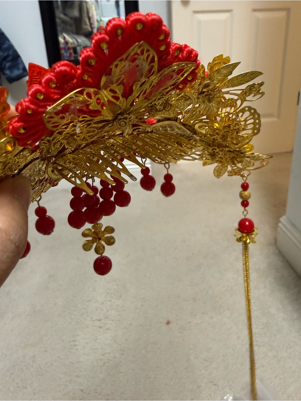 Ornate Gold & Red Bridal Hairpiece - Picture 5 of 8